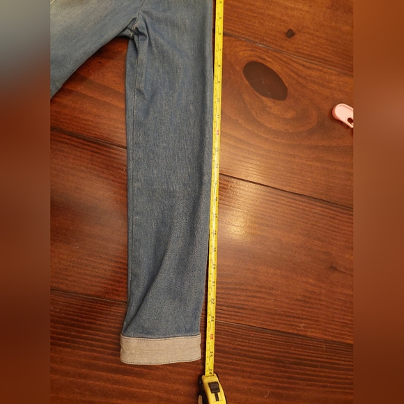 90's Guess Jean Jacket, size M - Picture 3 of 11